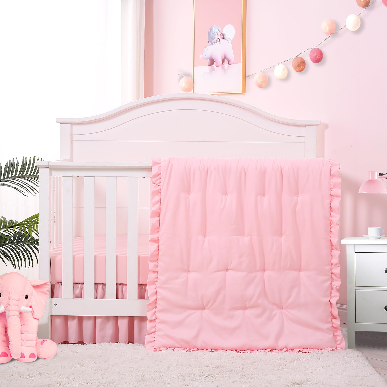Cloele crib sheet pink 52x28 close-up emphasizes ultra-soft touch for gentle sleep.