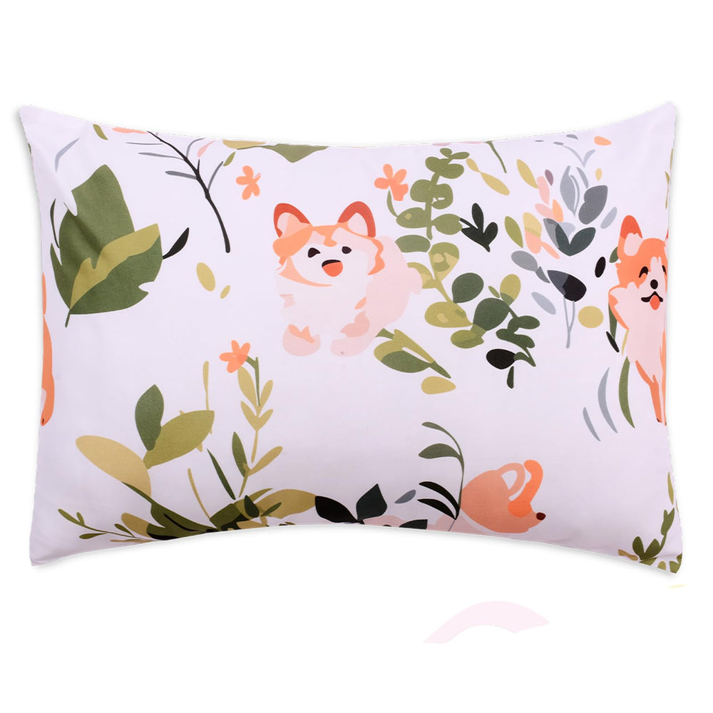 Cloele pillowcase with envelope closure keeps pillow secure during travel