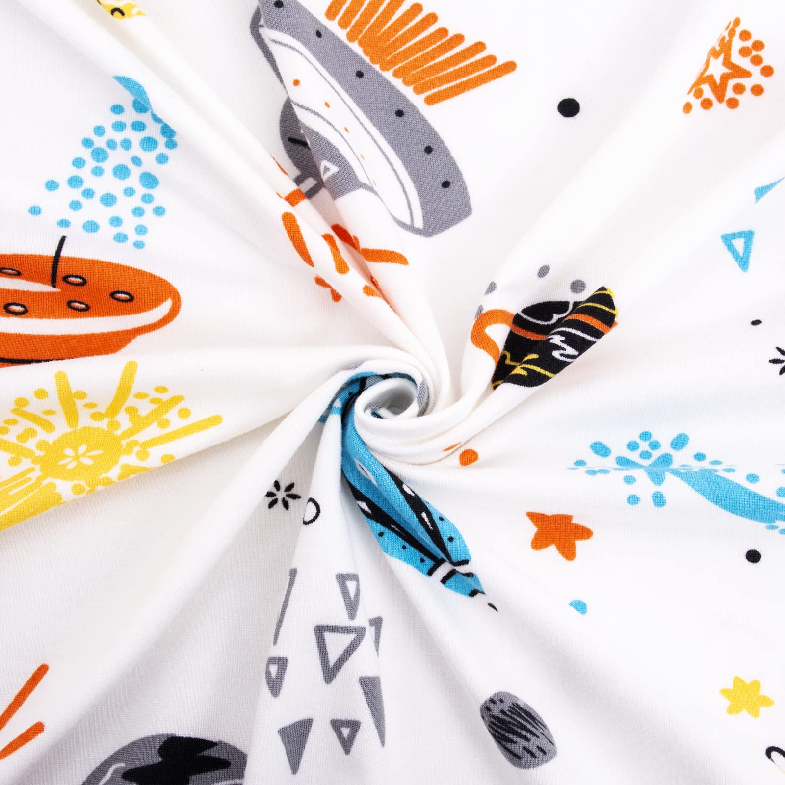 Cloele round stretchy crib sheet gift-ready packaging for new parents