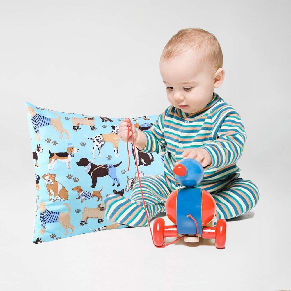 Cloele soft-polyester toddler pillowcase delivers breathable comfort