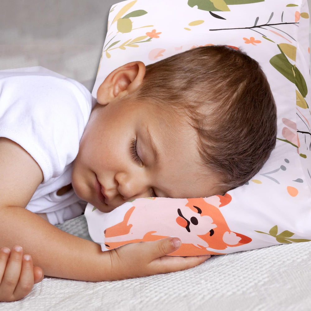 Cloele travel-friendly pillowcase ideal for naps on the go