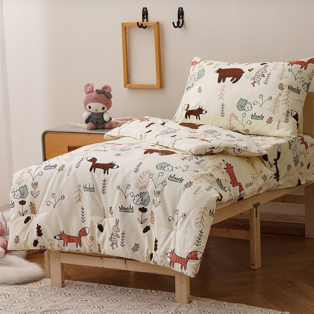 CLOTHKNOW yellow bear flat sheet, easy-care material ideal for everyday naps.