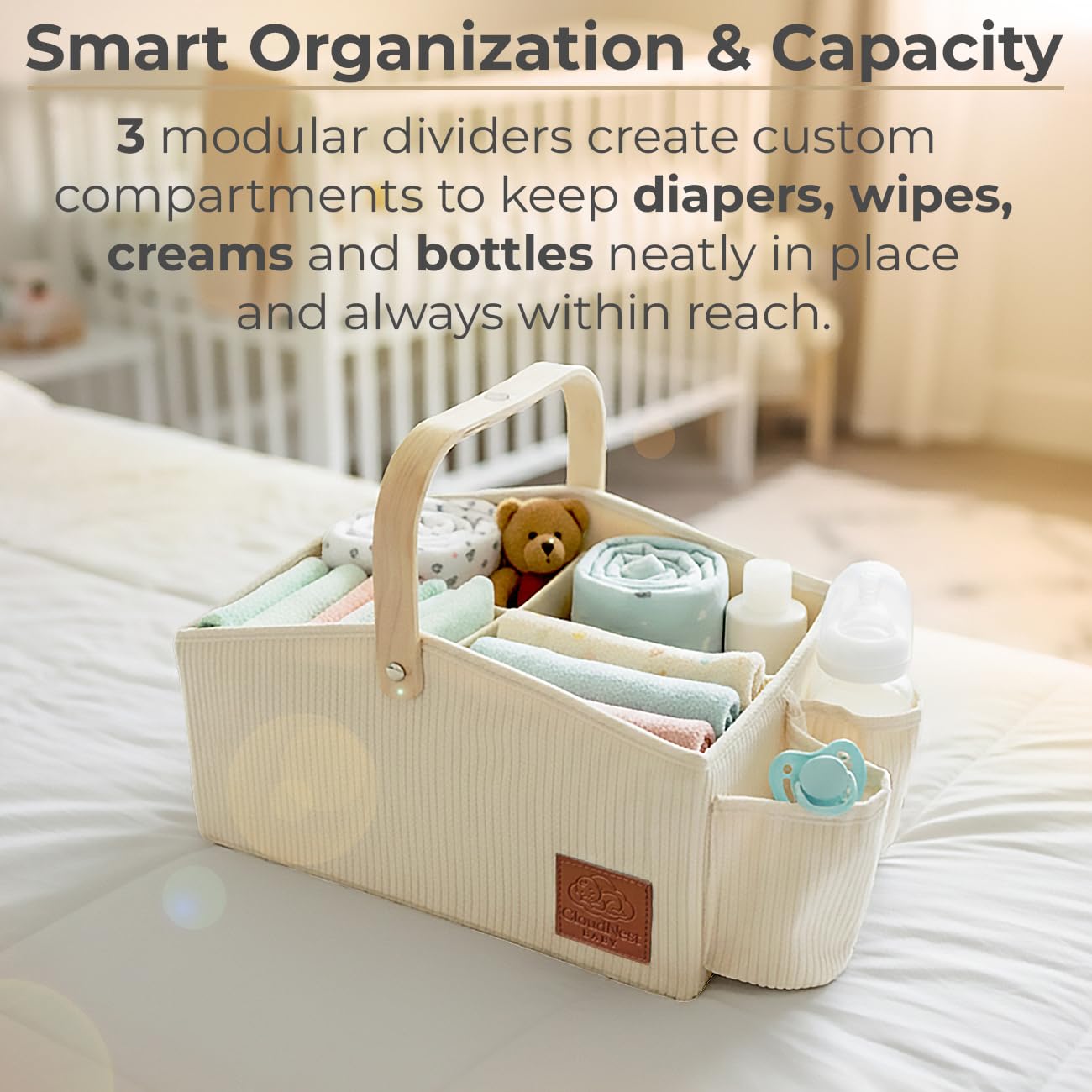 Cloud Nest Baby shoulder strap keeps hands free during outings.