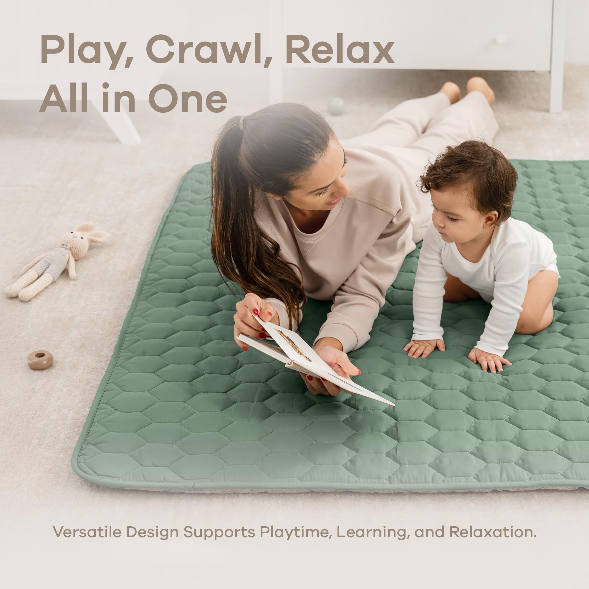 Comfy Cubs baby floor mat durable fabric with easy spot-cleaning.