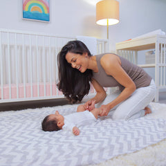 Comfy Cubs swaddle blanket soft texture close-up highlighting skin-friendly cotton.