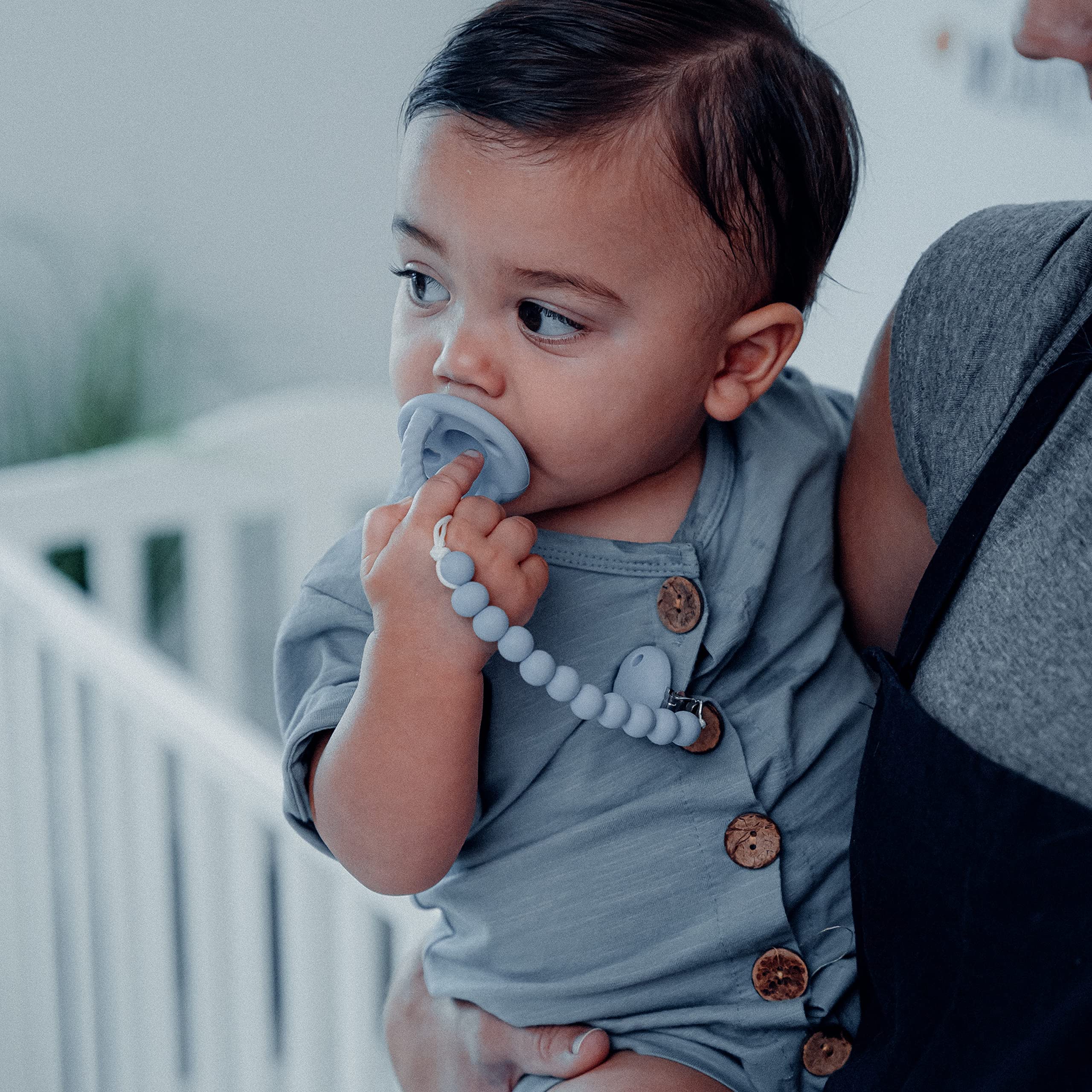 Comfy Cubs pacifier blue cpsia compliant material ensures safe playtime