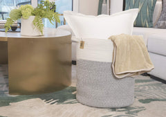COMFY-HOMI XXL basket with side handles ensures easy lifting when full