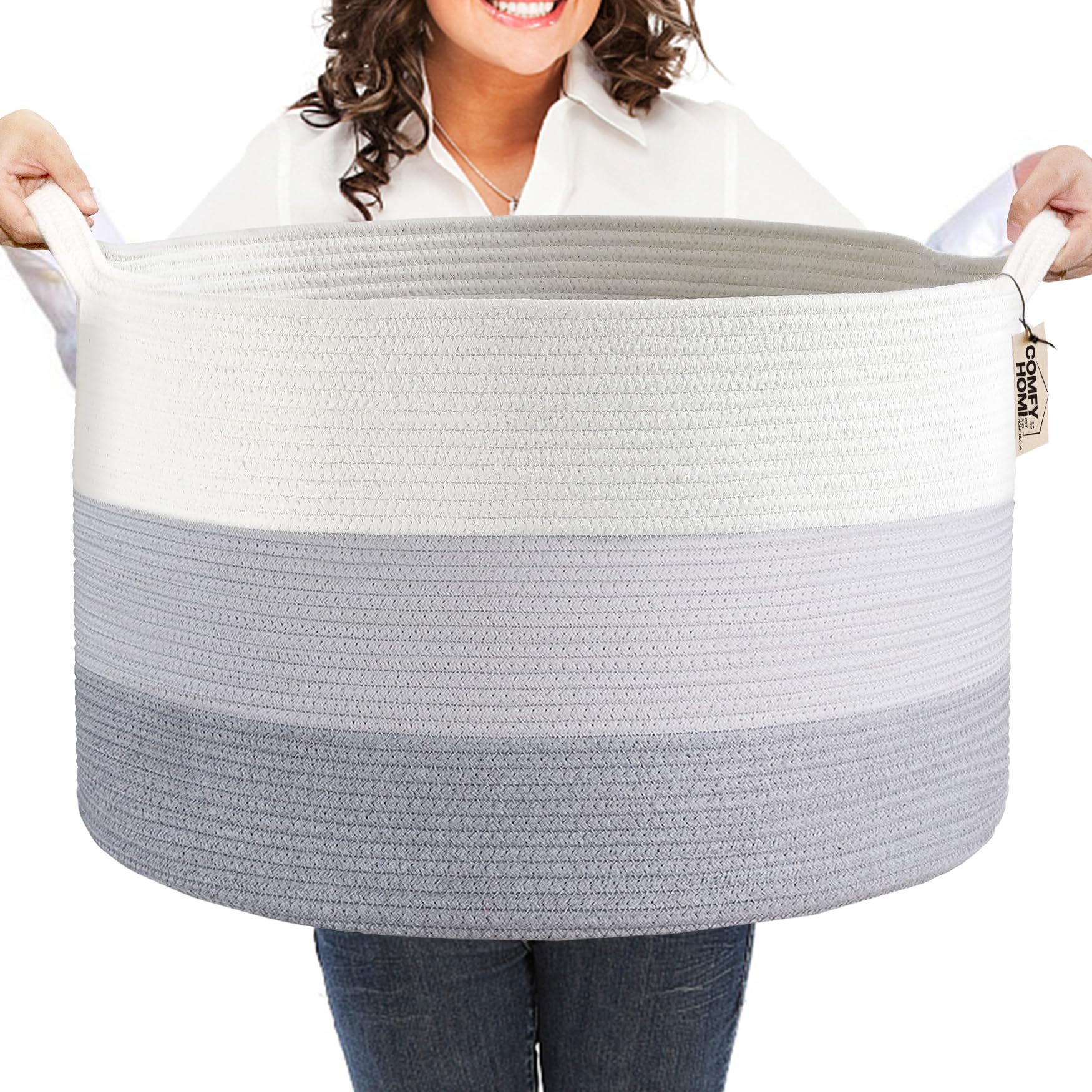 COMFY-HOMI XXXL laundry basket front view showcases roomy storage for bulky blankets