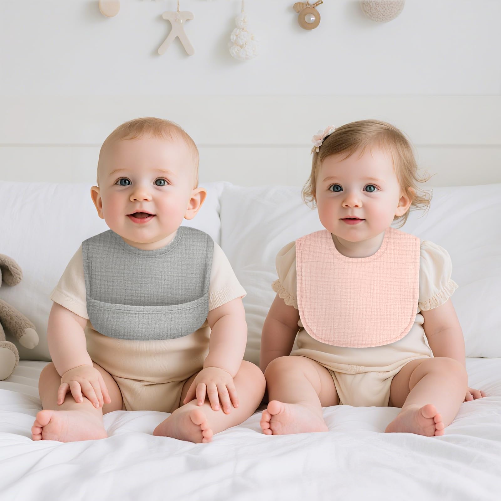 COMFYROLL bib features soft backing for all-day gentle wear.