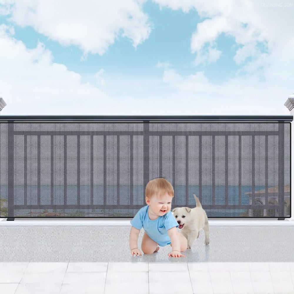 COMIKO Banister Guard material close-up highlights heavy-duty fabric and reinforced mesh for durability.