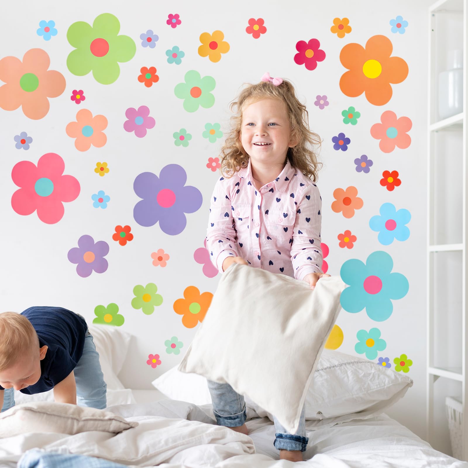 COMNICO nine-sheet set with 63 flowers for versatile decorating.