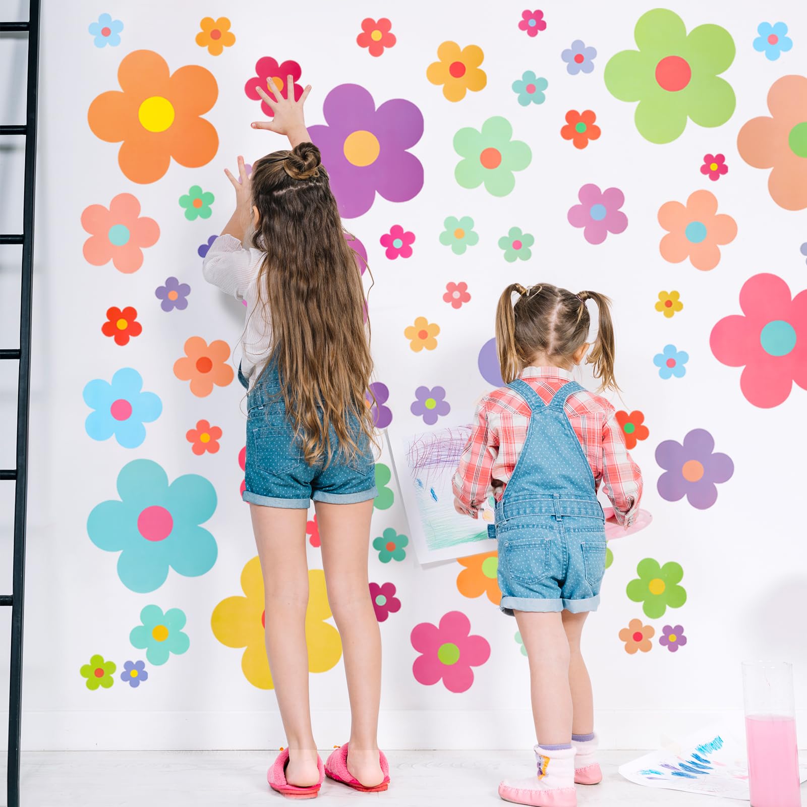 COMNICO Y2K floral wall decor for teen bedrooms.