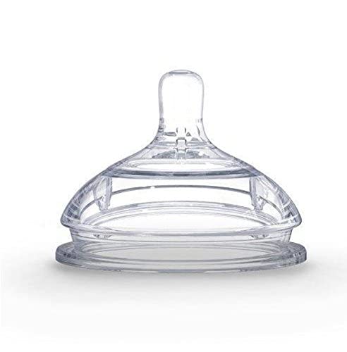 Comotomo slow-flow closeup shows natural shape ideal for breastfed babies.