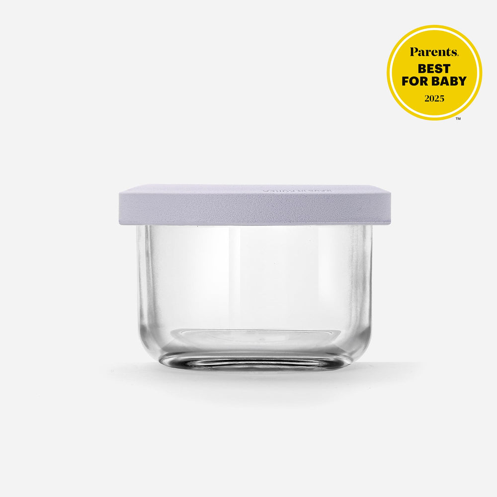 Comotomo Smart Vent shows fridge-to-microwave readiness with lid in place