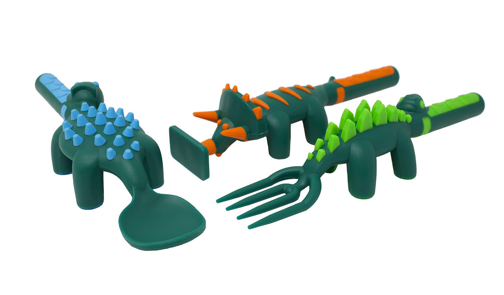 Constructive Eating dinosaur-themed mealtime scene fosters curiosity.