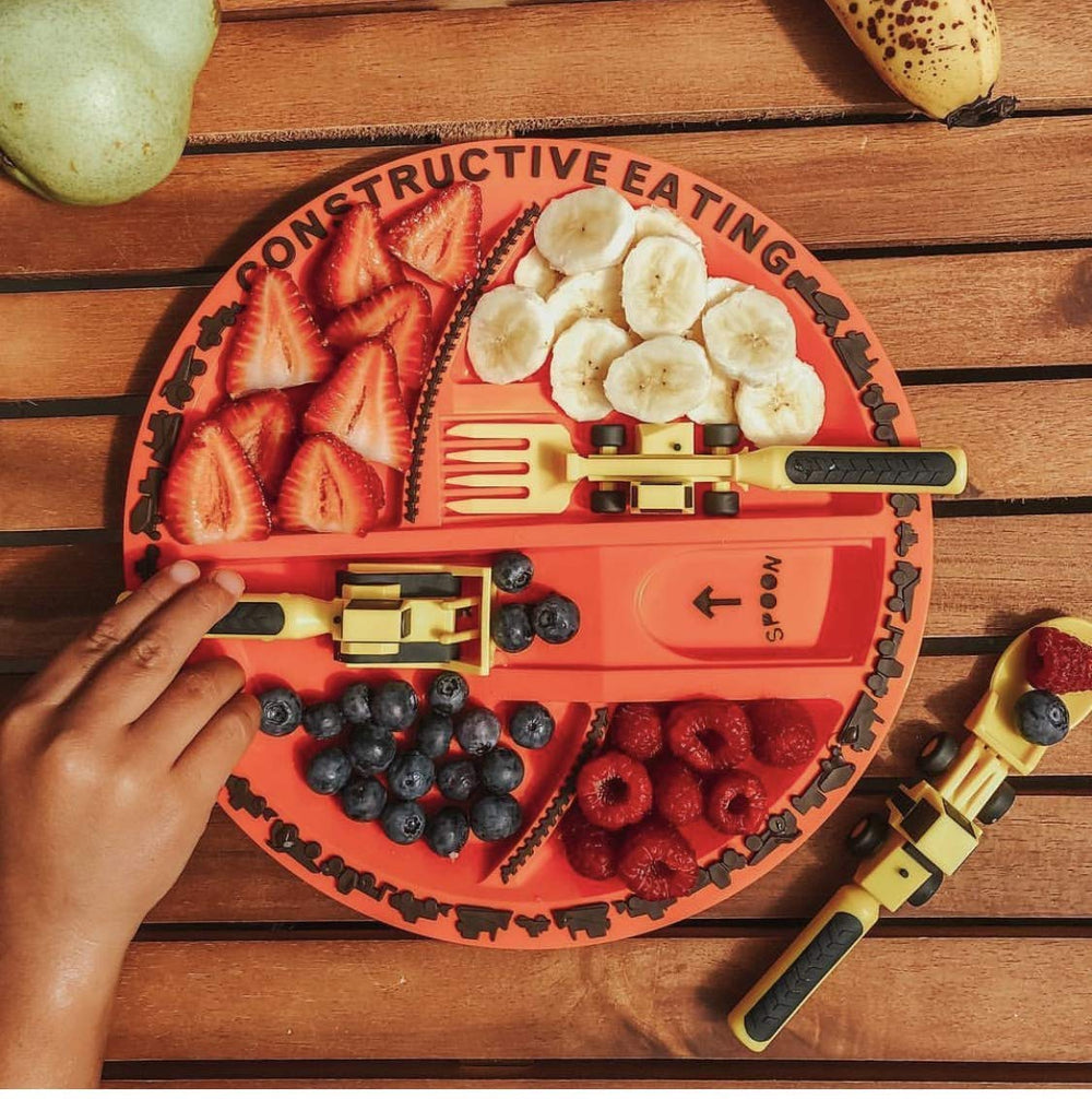 Constructive Eating microwave-safe image emphasizes quick reheating and easy cleanup.