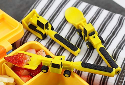 Constructive Eating product shot emphasizes comfortable handle for small hands