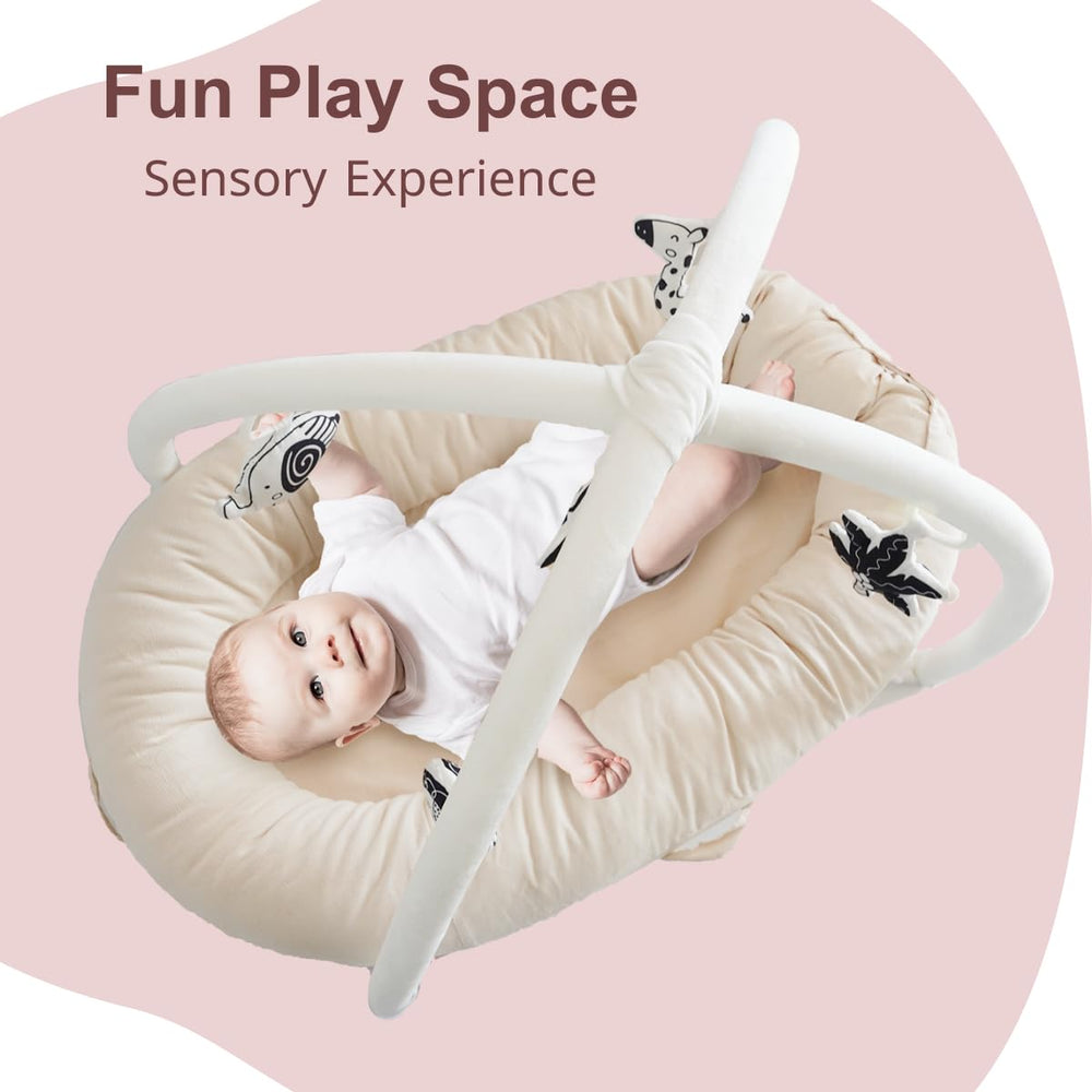 CooCooBaby cream-white cotton fabric provides breathable softness for sensitive baby skin.