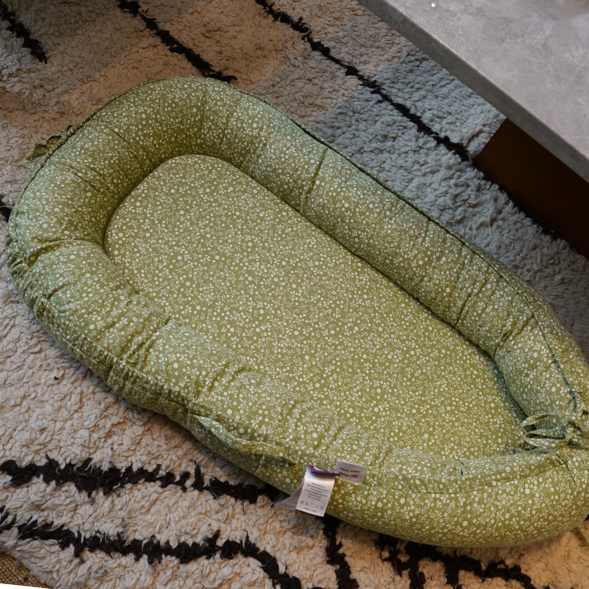 CooCooBaby nest cover breathable cotton keeps baby cool during sessions.