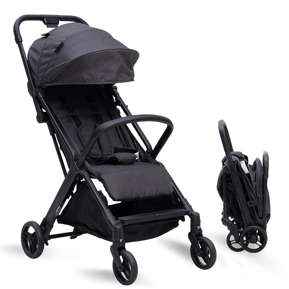 COOL KIDS Baby Stroller folding action demonstrates hands-free setup.