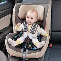 COOLBEBE leak-proof non-slip protector on a car seat provides secure fit and moisture protection