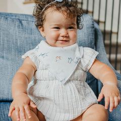 Copper Pearl Arctic Wonder Bandana Bib Set back view highlights plush fleece for comfort.
