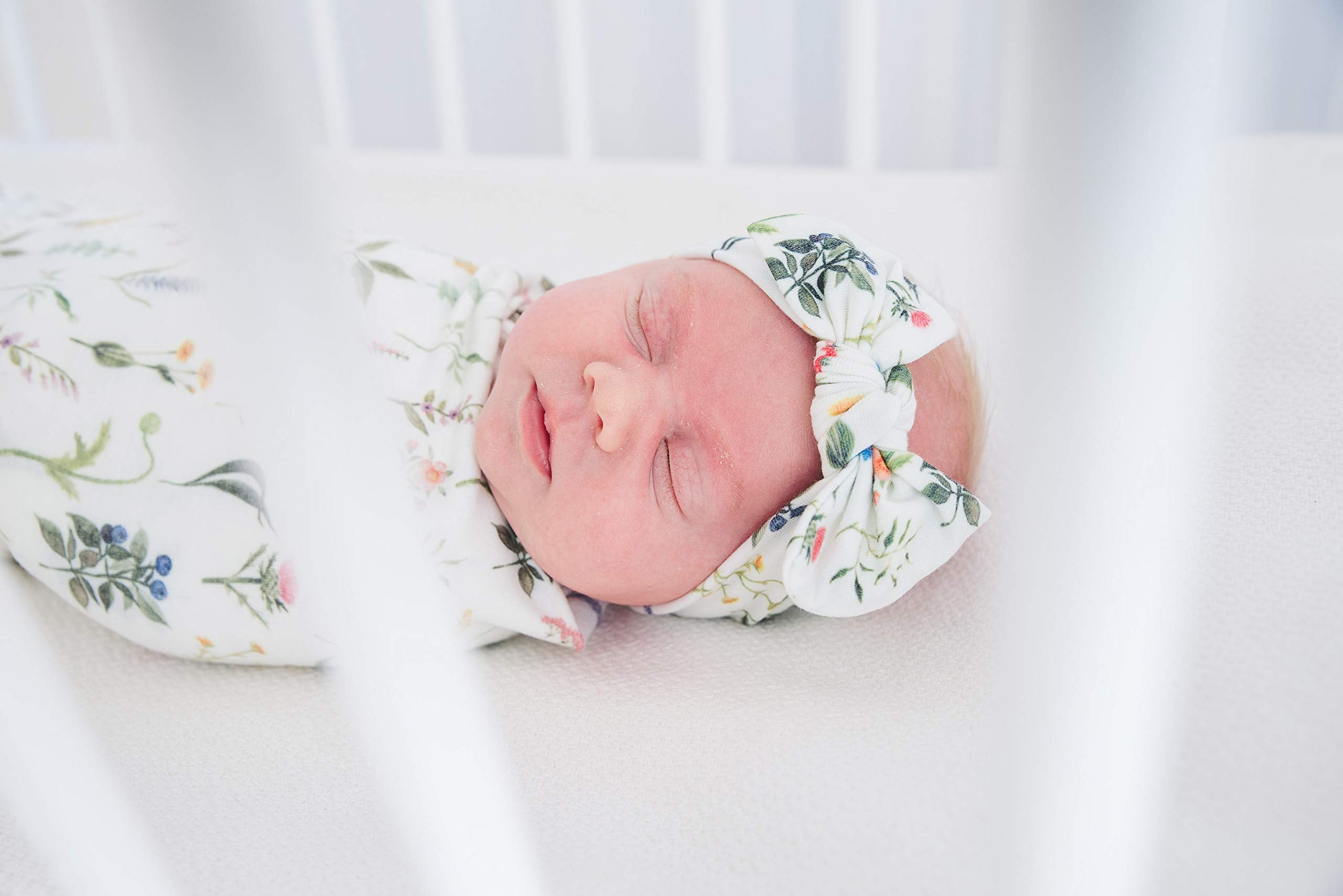 Copper Pearl Baby Bows gift-packaging makes gifting easy