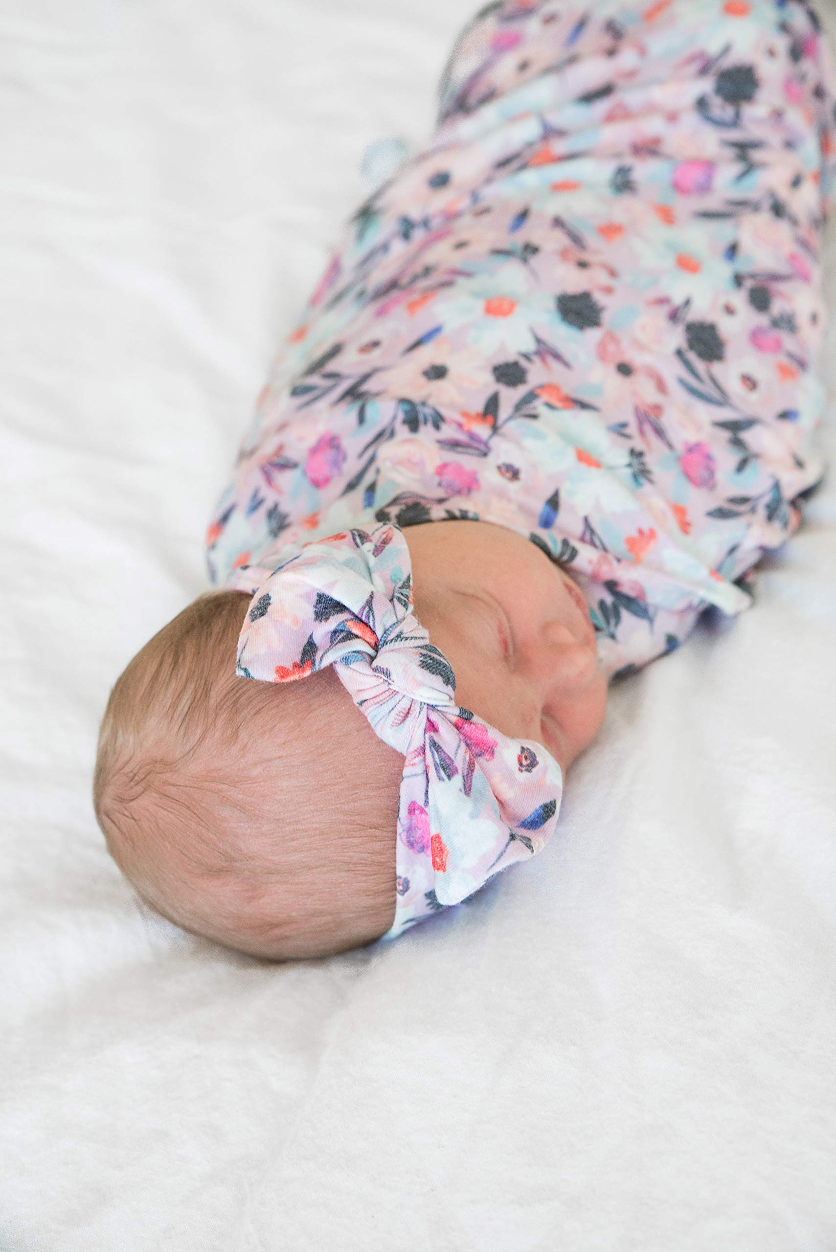 Copper Pearl bows offer a variety of prints for every mood.