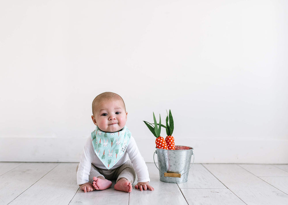 Copper Pearl bandana bib water-resistant lining closeup in action during meals.