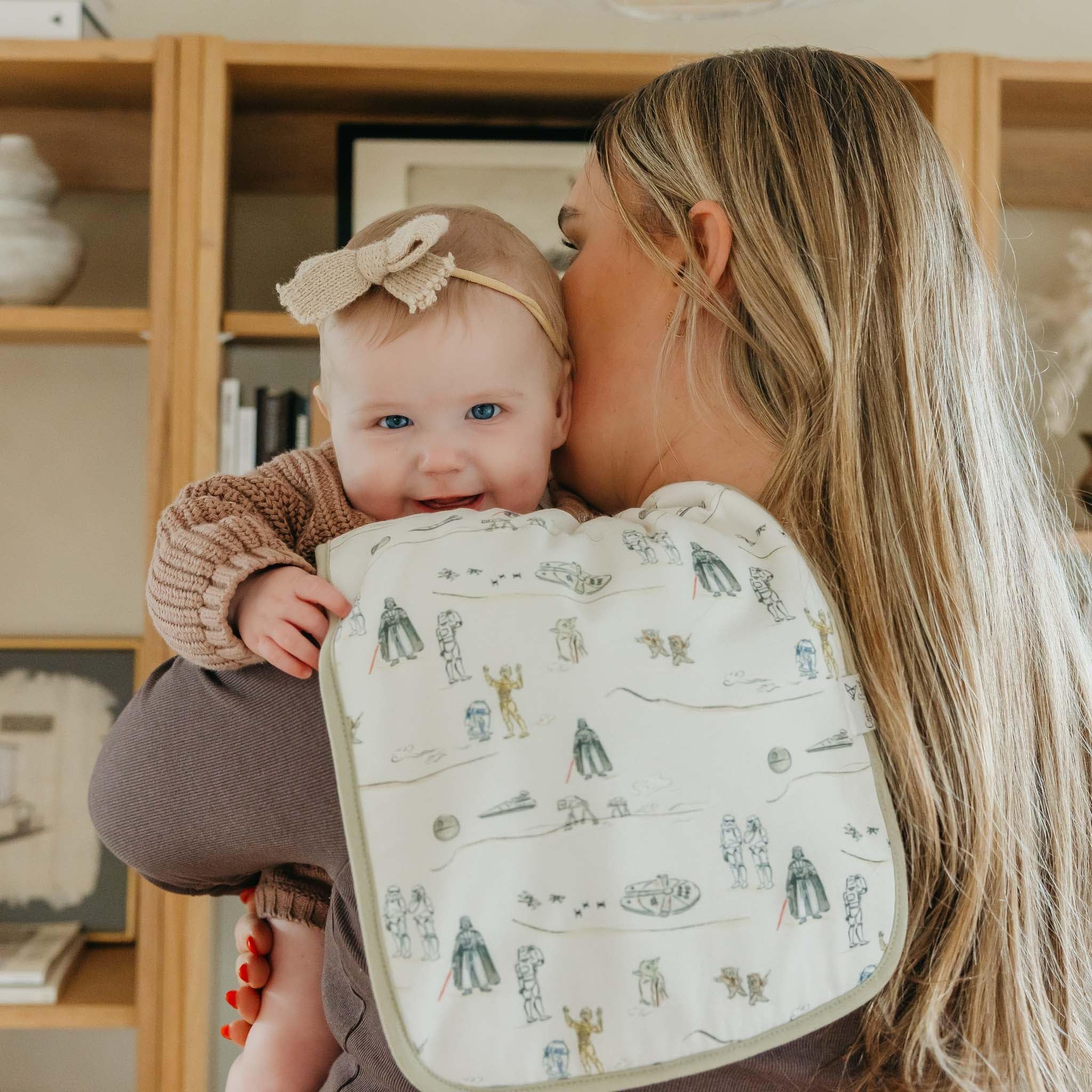 Copper Pearl Burp Cloth with absorbent fleece layer quickly soaks up spit.