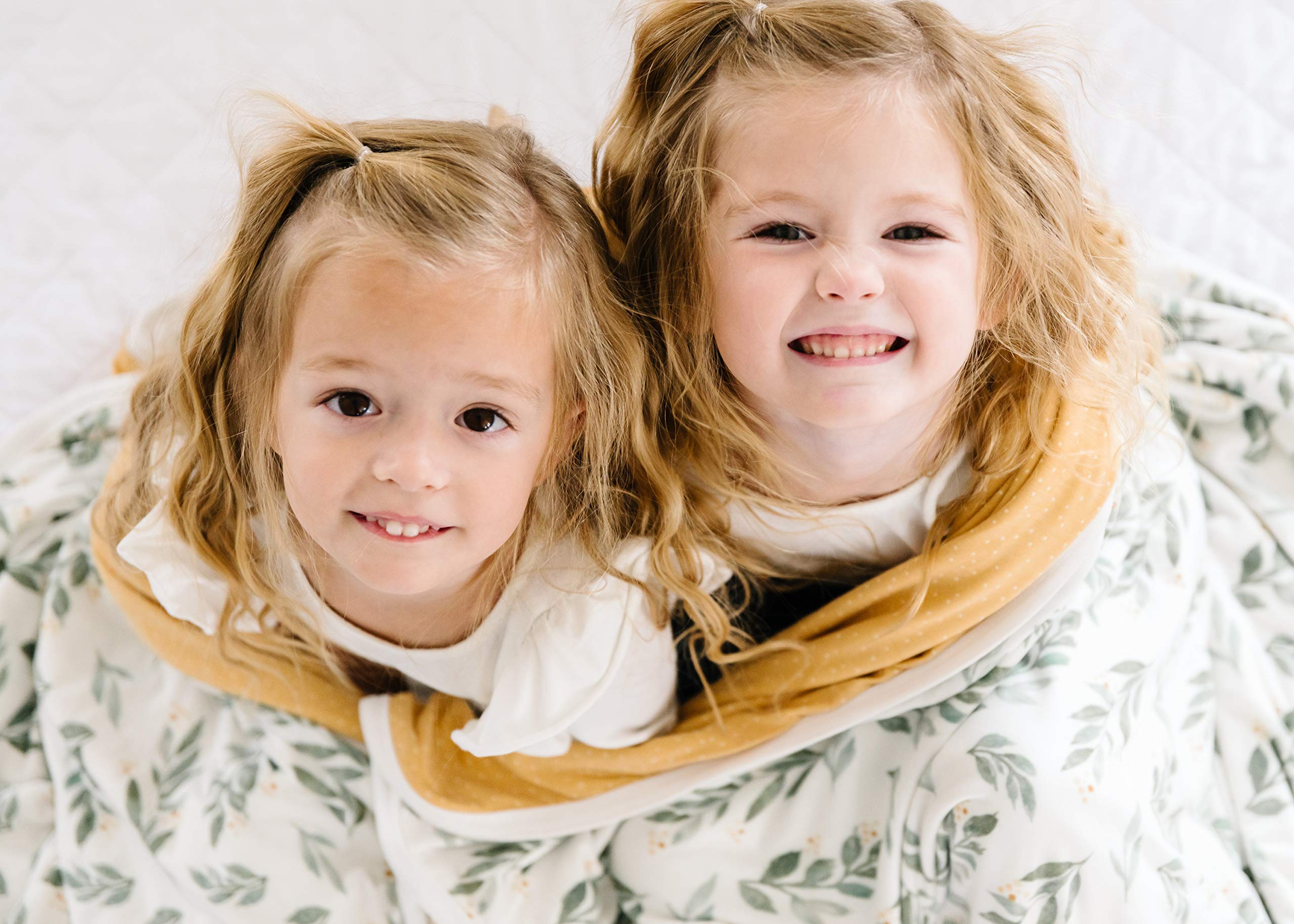 Copper Pearl jumbo 3-layer blanket fern flatlay showcases soft knit texture.