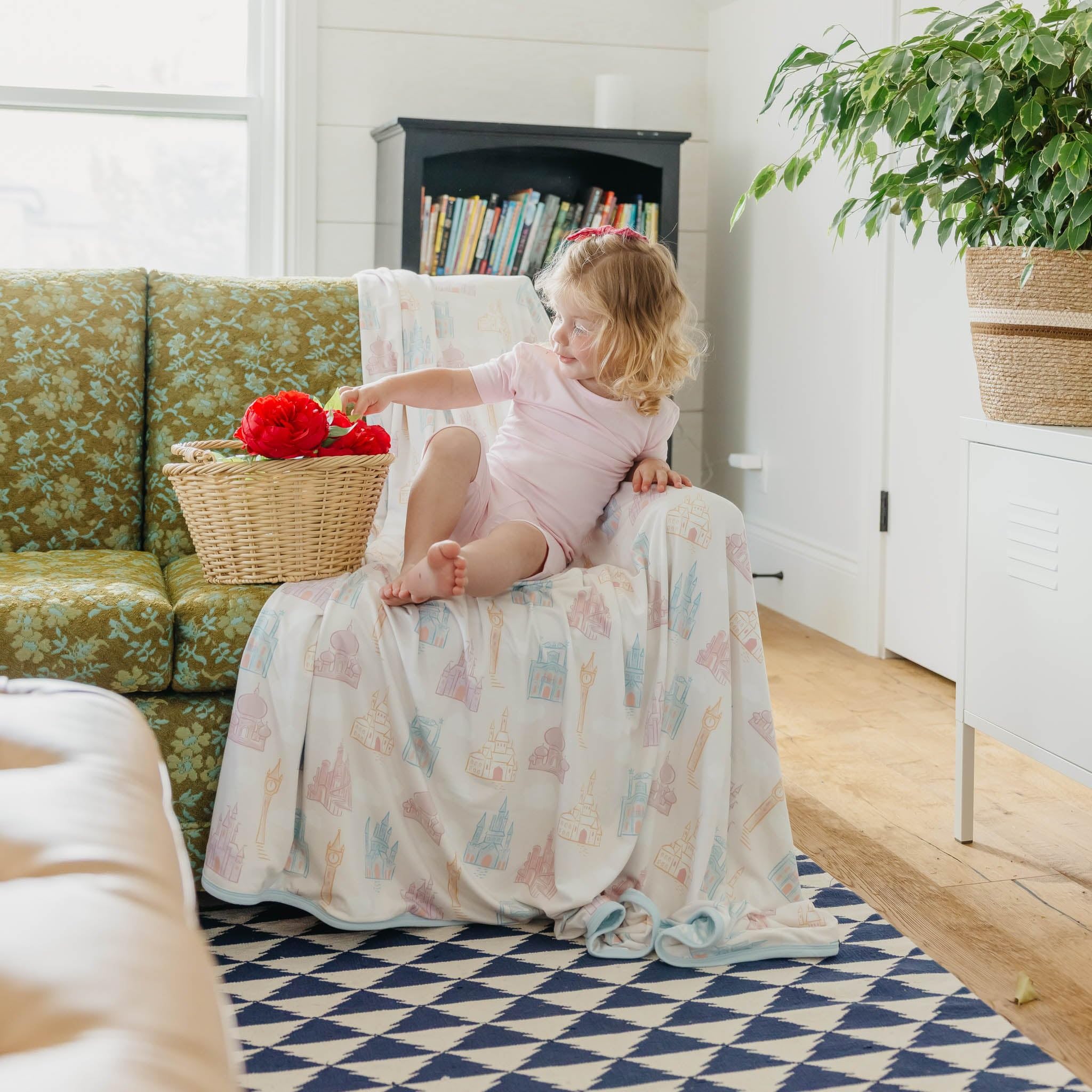 Copper Pearl Jumbo knit blanket on couch showing soft knit design