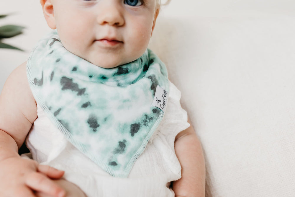 Copper Pearl Maui bandana bib after washing dries quickly and holds shape.