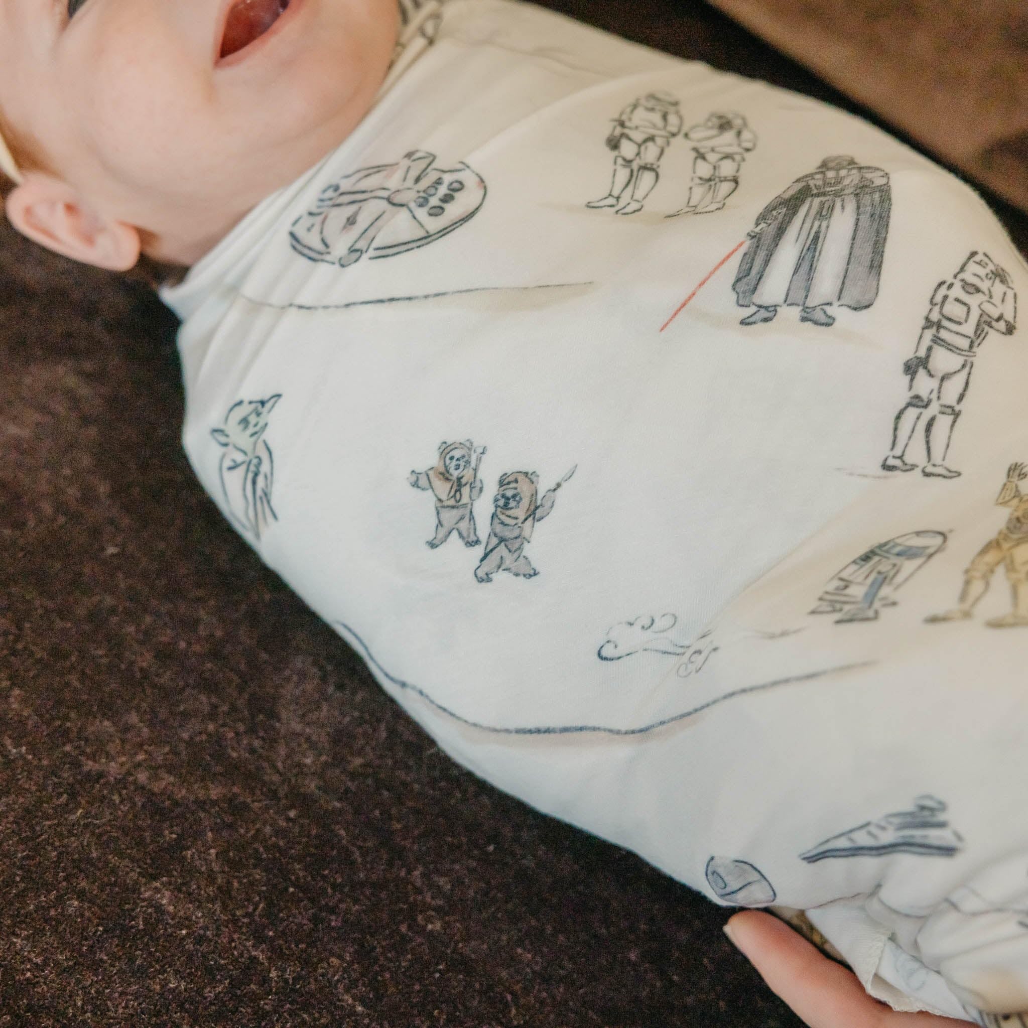 Copper Pearl modern design gift-ready blanket adds style to nurseries.
