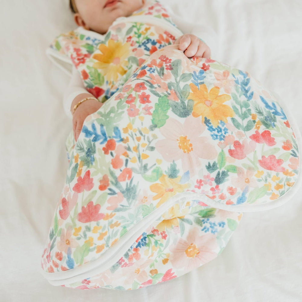 Copper Pearl Premium Sleep Bag 0.5 TOG shows lightweight warmth for moderate room temps
