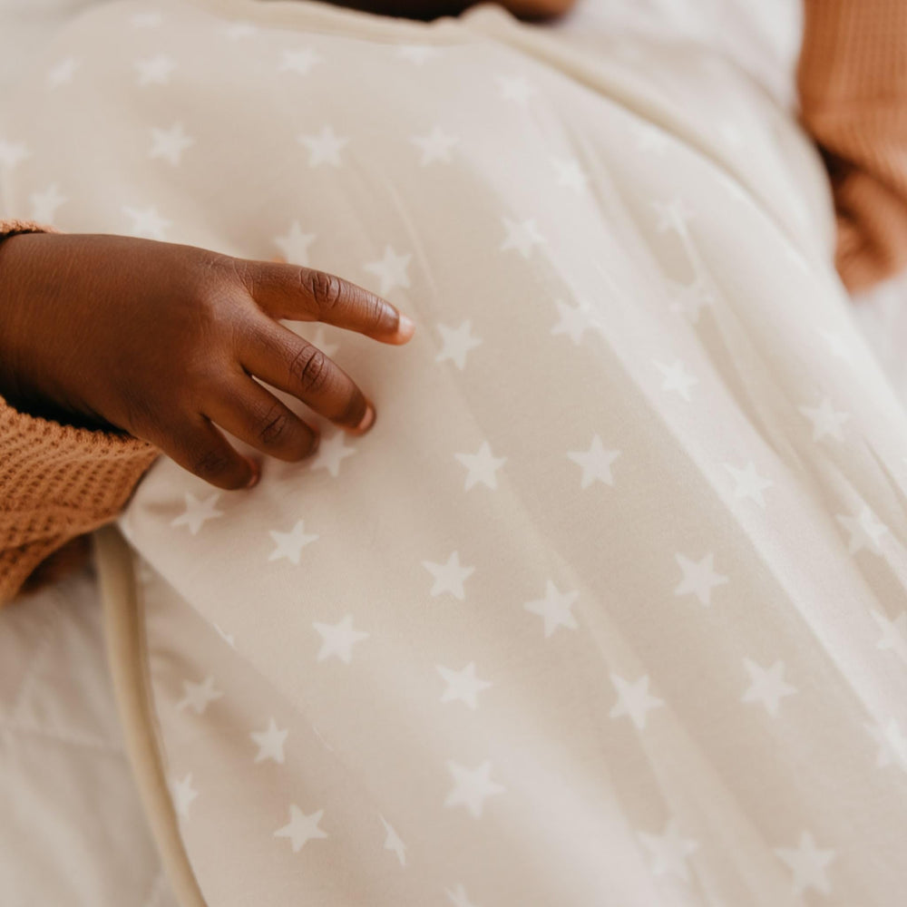 Copper Pearl Sleep Bag Twinkle fabric texture feels soft and breathable for comfortable wear
