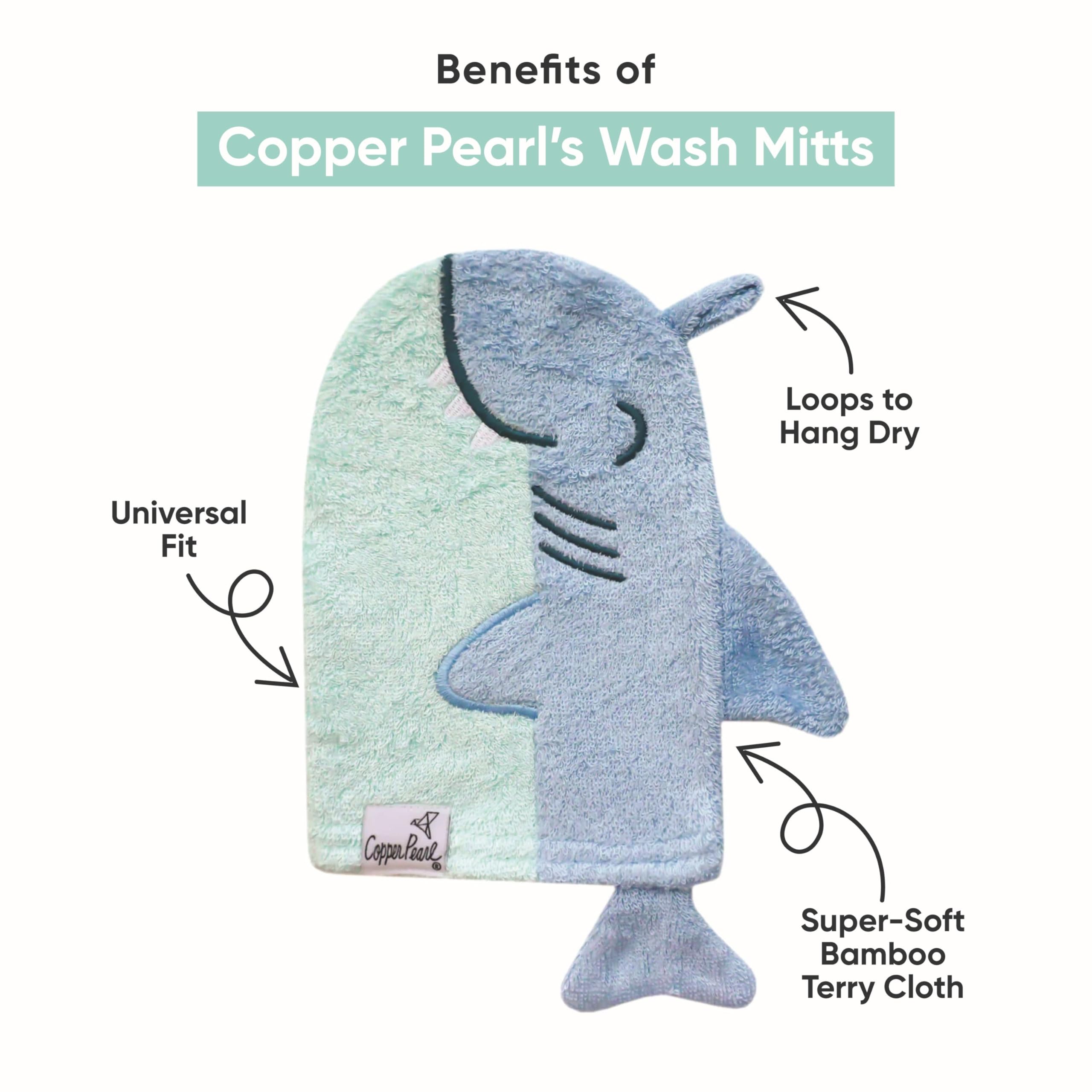 Copper Pearl wash mitt universal fit on a hand for easy tub time.