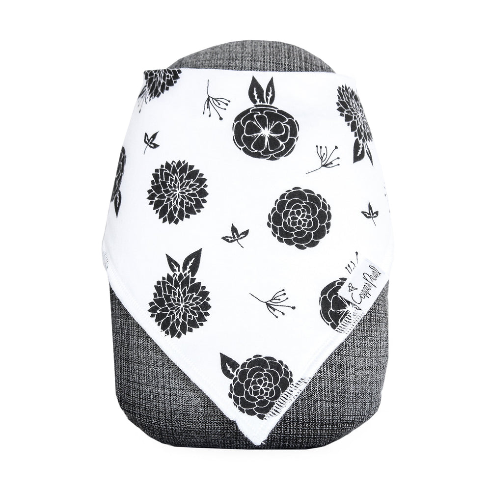 Gift-ready unique baby gift set with trendy patterns and practical design