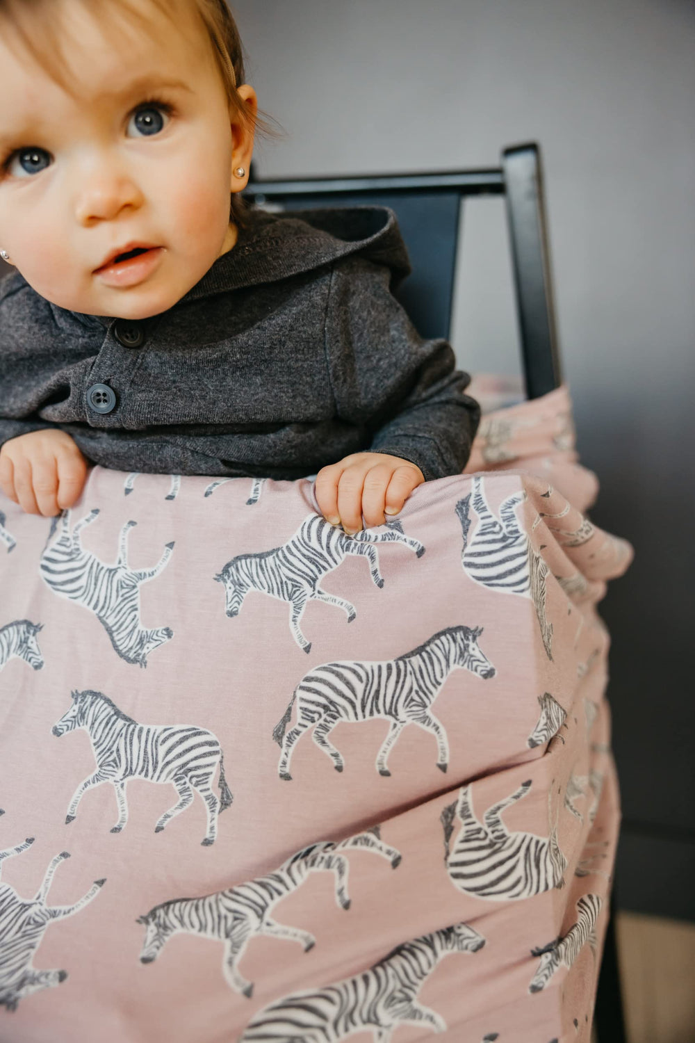 Copper Pearl Zella shopping cart cover provides a clean, comfy shopping surface.