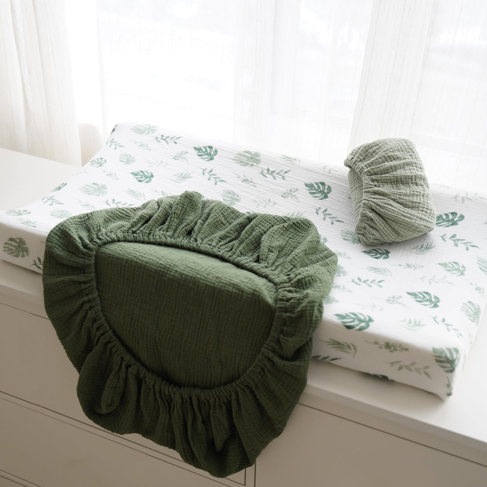 Coreeky travel-friendly changing pad cover for on-the-go changes