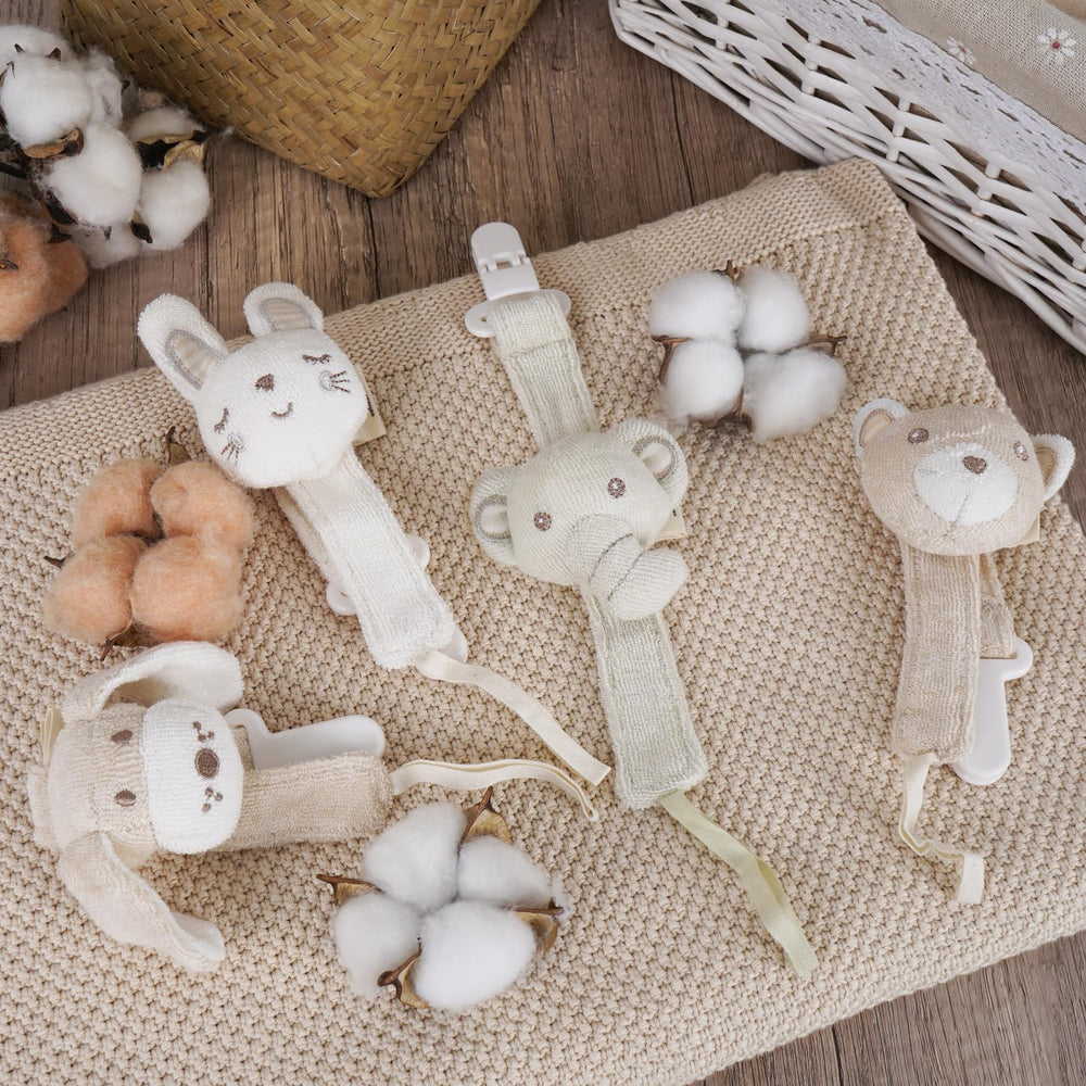 Cottonbebe pacifier clip packaging box two-pack gift-ready.