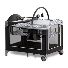 Cradlecare bassinet shows a cozy newborn sleep space for easy daytime naps.