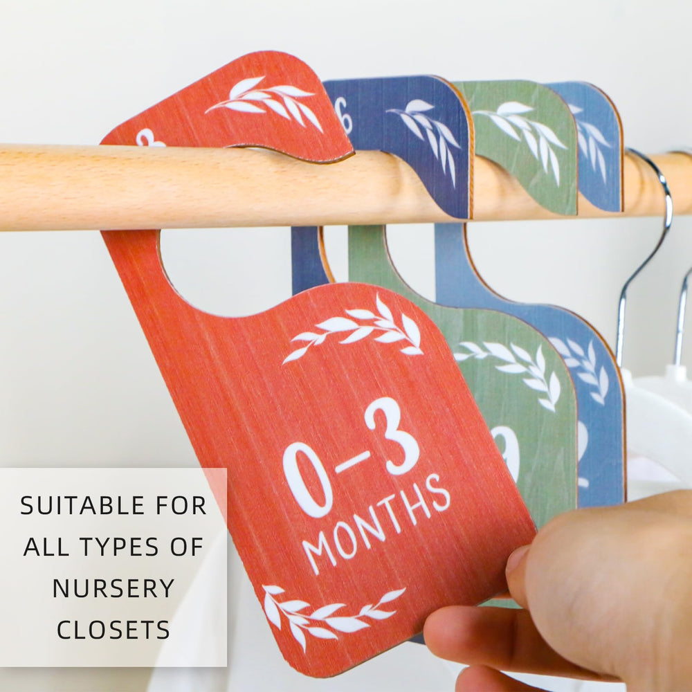 Cranado baby closet dividers double-sided print showcases clear labeling for easy sorting.