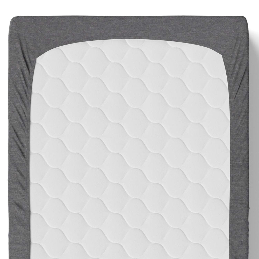 Cuddly Cubs breathable, sweat-friendly sheet supports comfortable sleep