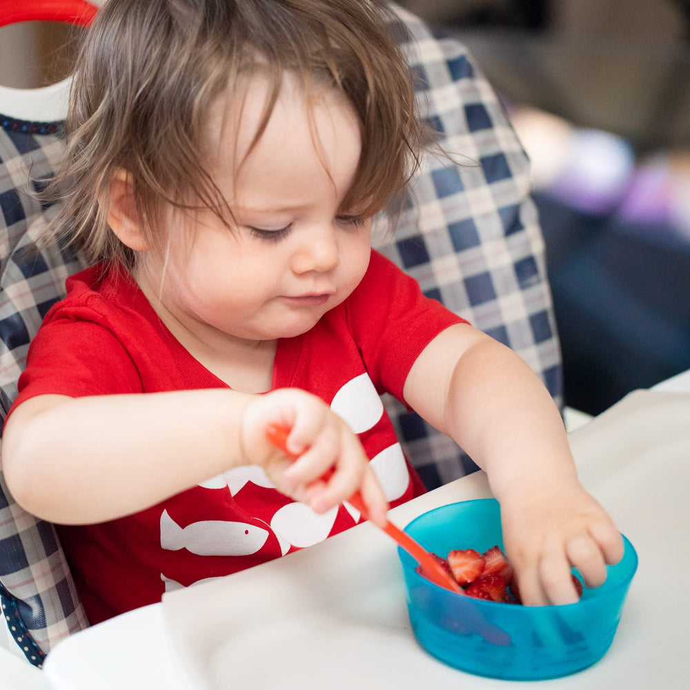 Cuddly Hippo BPA-free dishwasher-safe set ensures safe cleaning and reuse