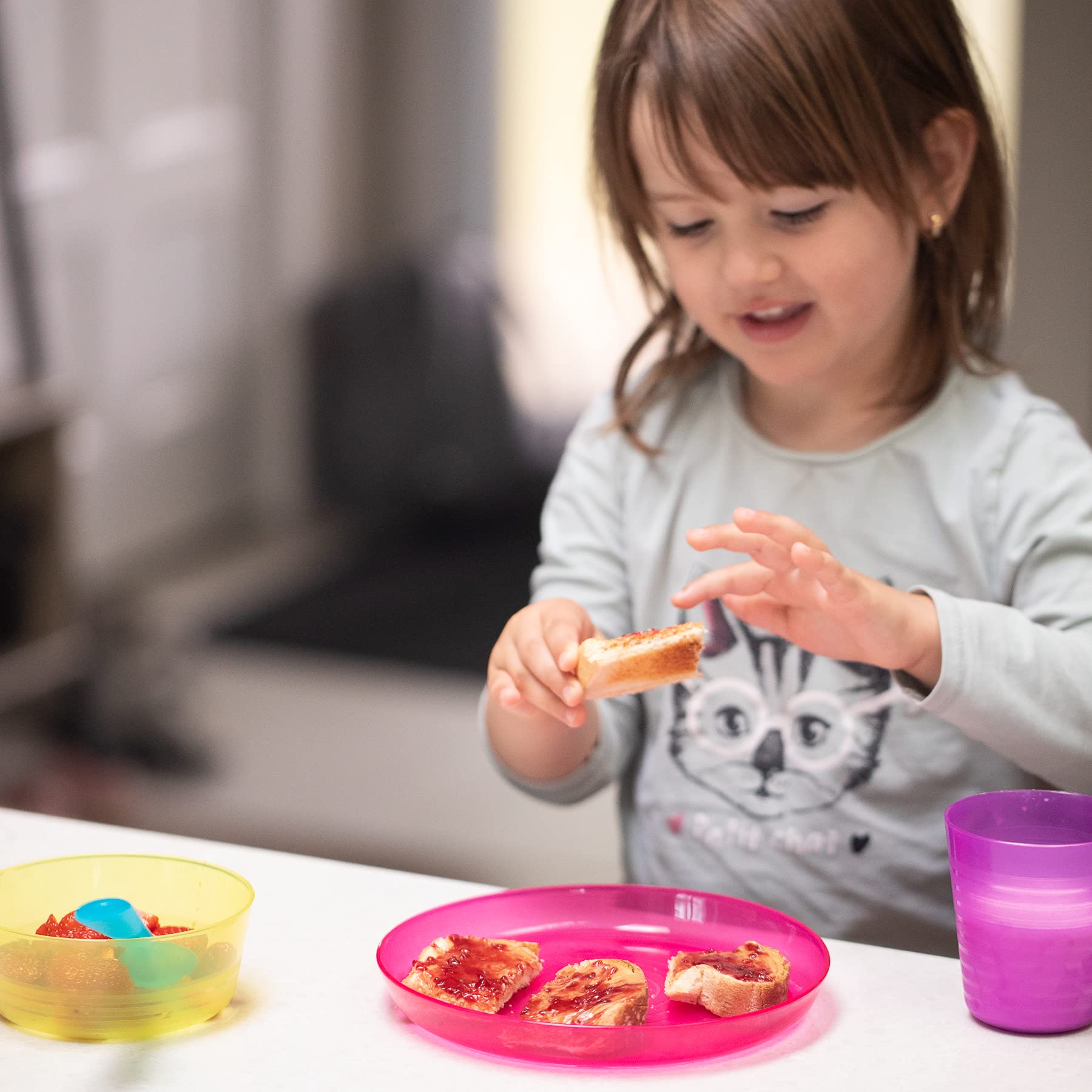 Cuddly Hippo plates, bowls, and cups in six colors for family meals