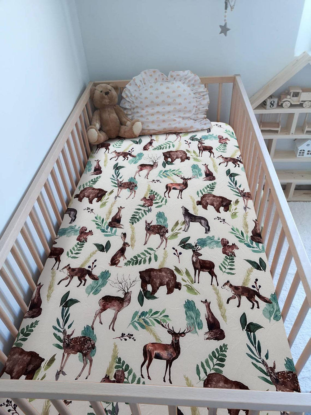 Culclendy Elk Brown Bear crib sheet folded-packshot for compact storage