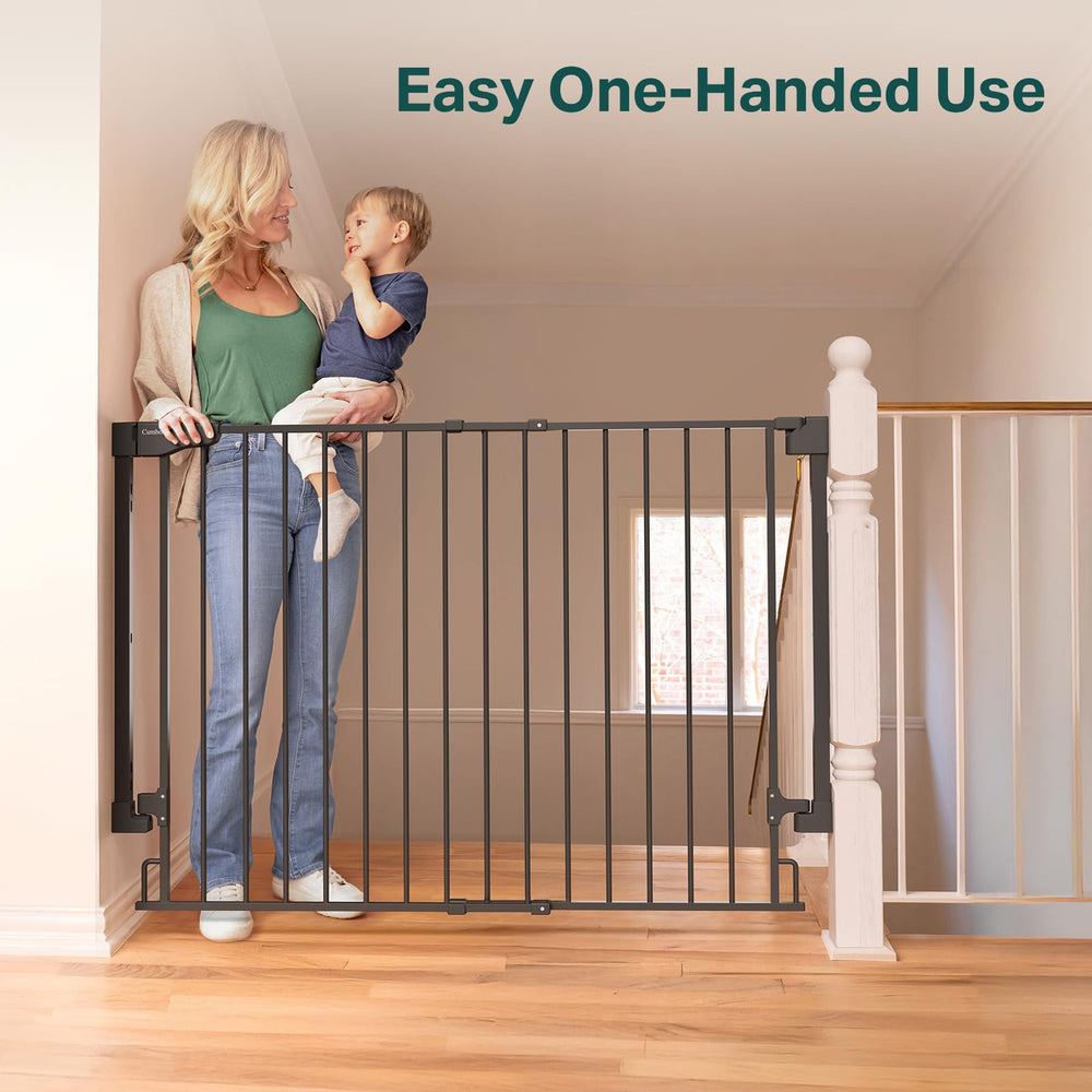 Cumbor 34-inch gate extended width 31-48 inches in use