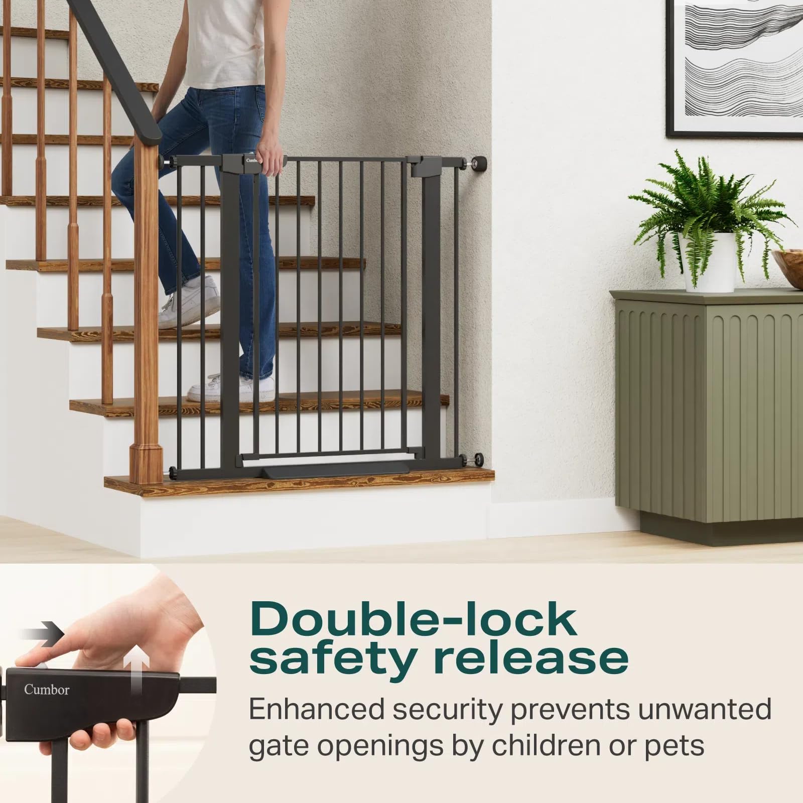 Cumbor auto-close design helps gate return to closed position after passage