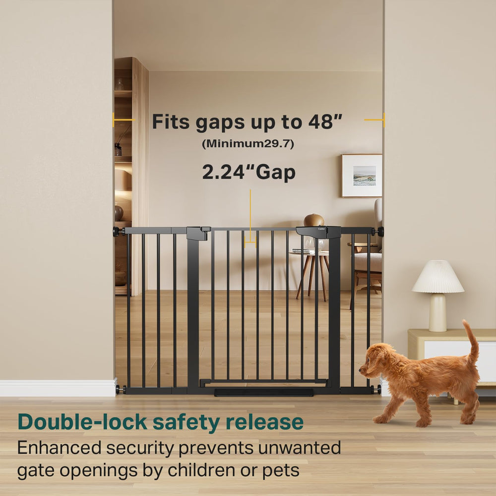 Cumbor award-winning safety gate features Mom's Choice Award recognition for trusted family use.